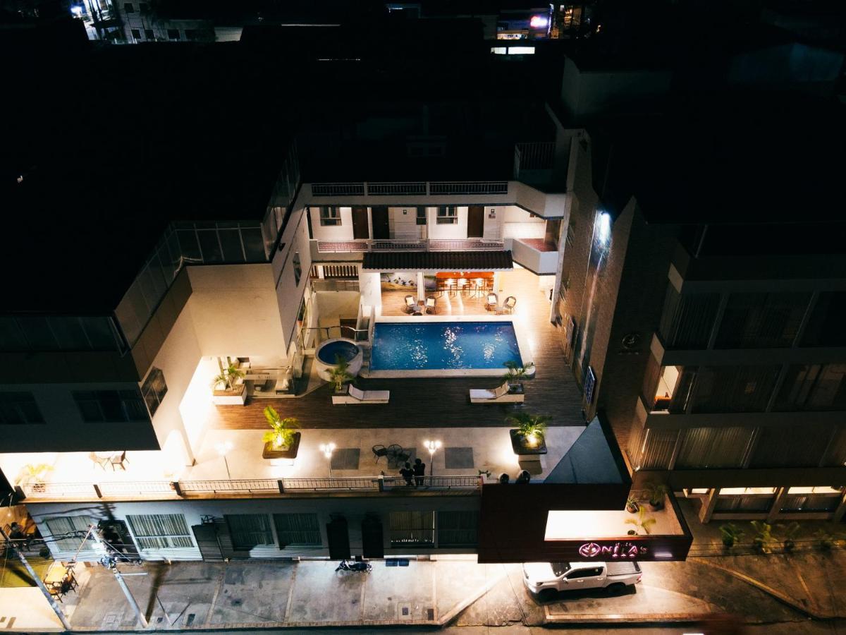 Hotel Nilas タラポト エクステリア 写真
